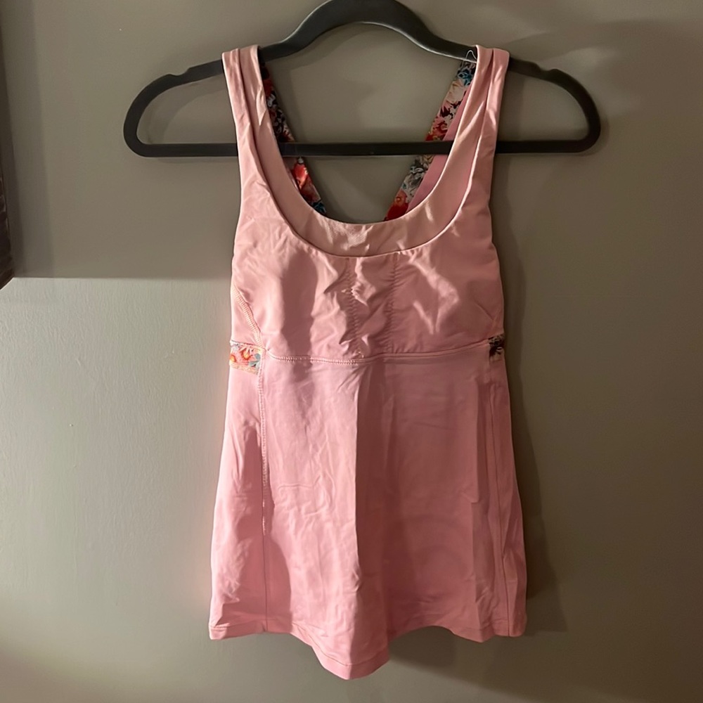 lululemon tank